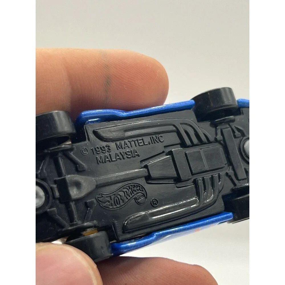 Hot Wheels Silhoutte II Blue 5Dot Wheels 1997 Dealer's Choice 1/4 #565 Loose!